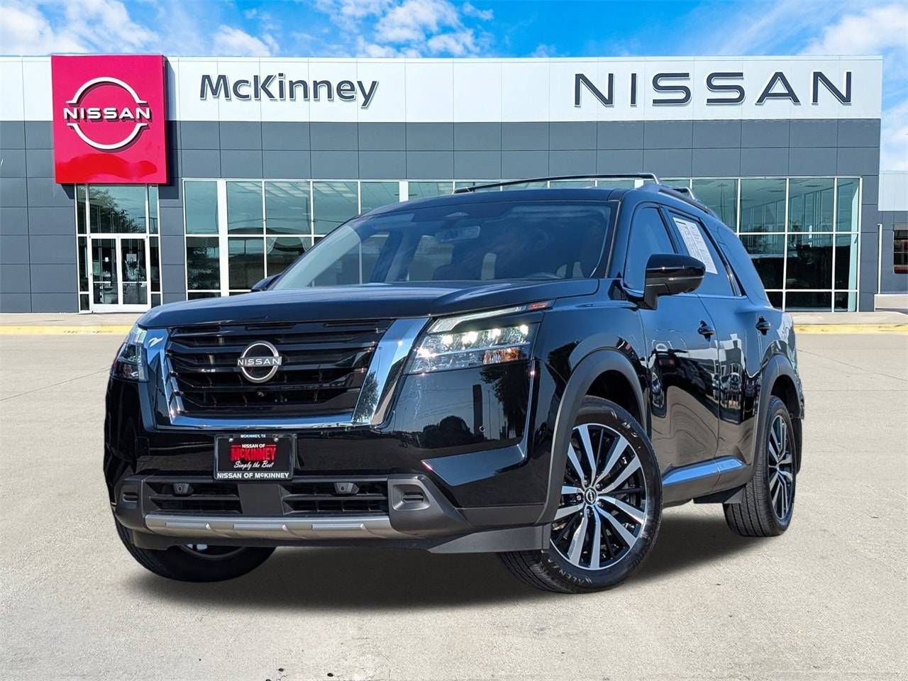 2024 Nissan Pathfinder Platinum — SUV — 22,961 mi — McKinney, TX