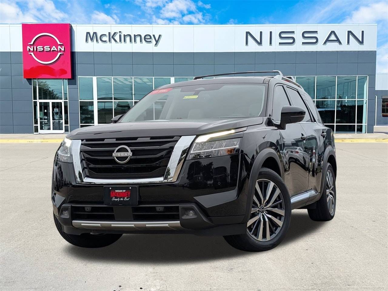 2022 Nissan Pathfinder Platinum — SUV — 20,735 mi — McKinney, TX