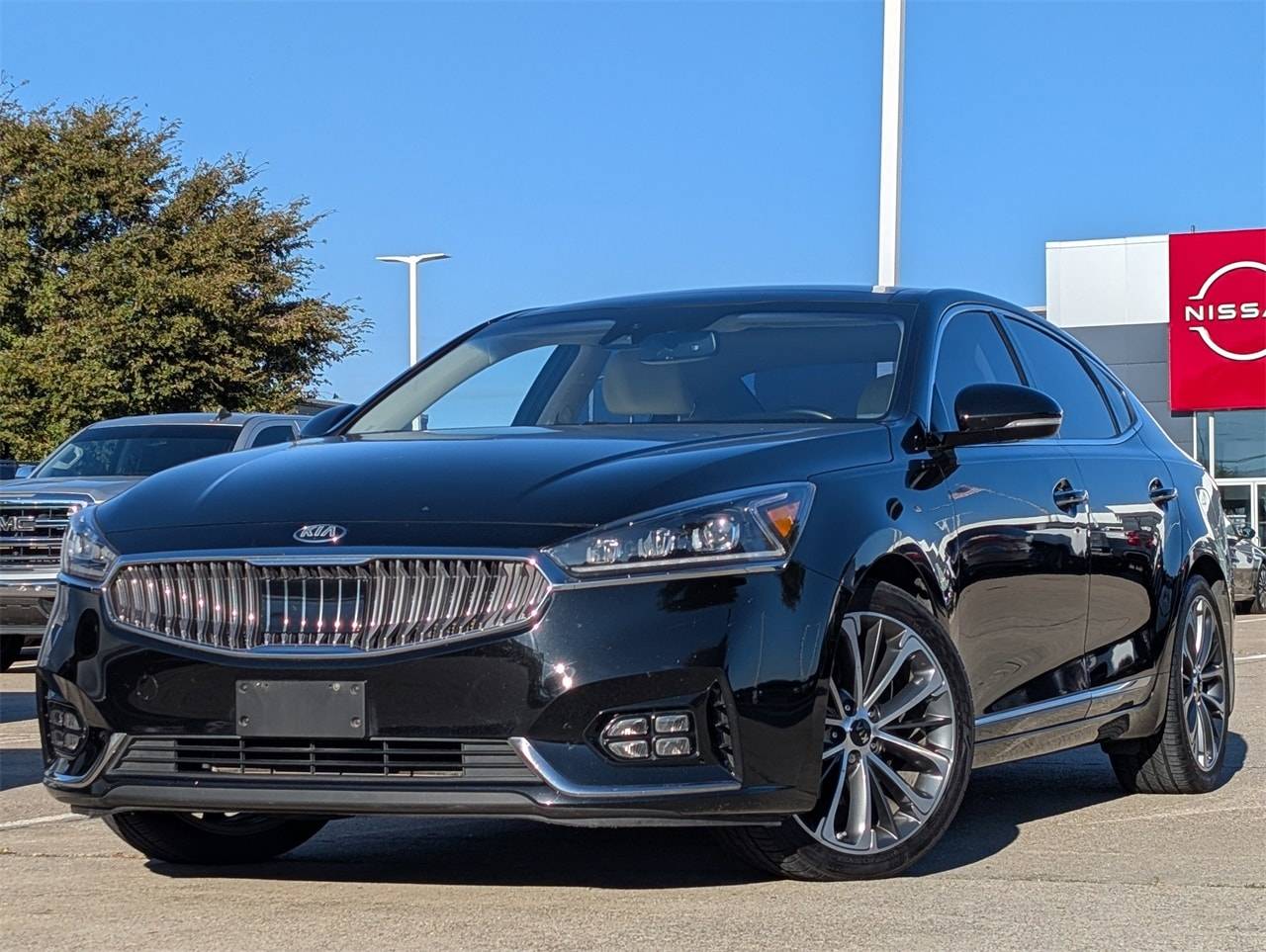 2017 Kia Cadenza Technology — Sedan — 86,867 mi — McKinney, TX