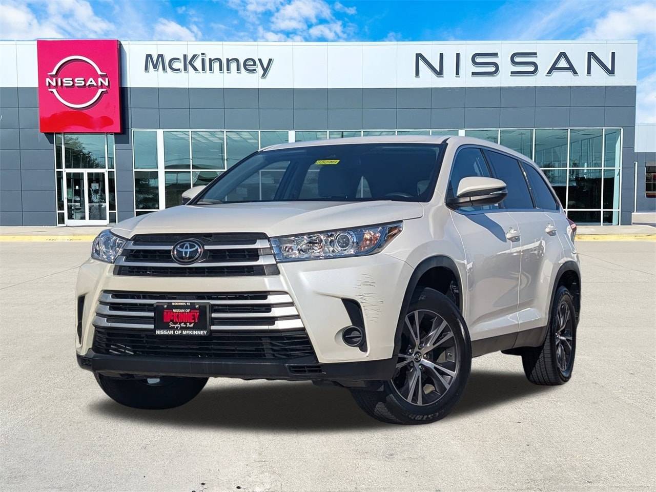 2019 Toyota Highlander LE — SUV — 34,404 mi — McKinney, TX