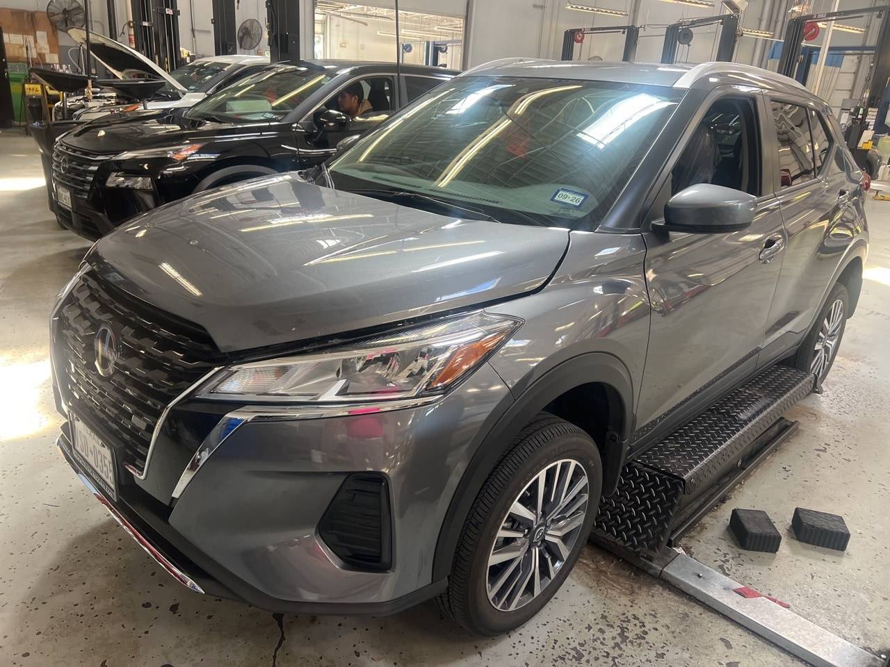 2024 Nissan Kicks SV — SUV — 8,289 mi — Grapevine, TX