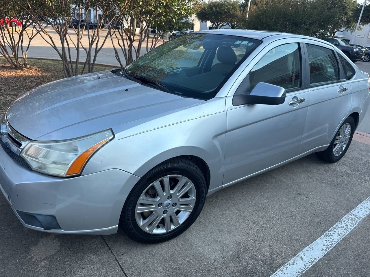 2010 Ford Focus SEL — Sedan — 153,099 mi — Grapevine, TX