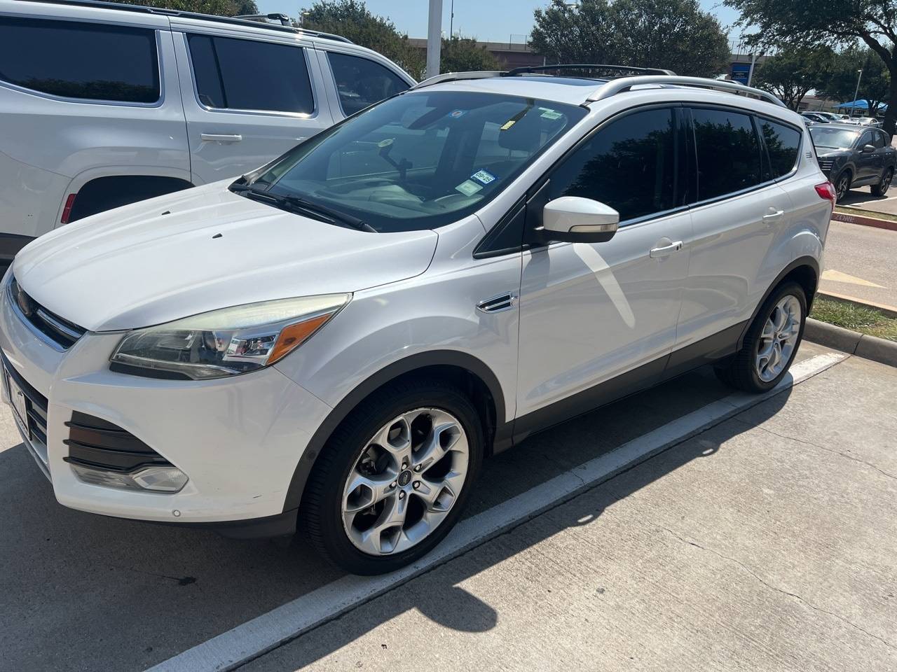 2013 Ford Escape Titanium — SUV — 163,309 mi — Grapevine, TX