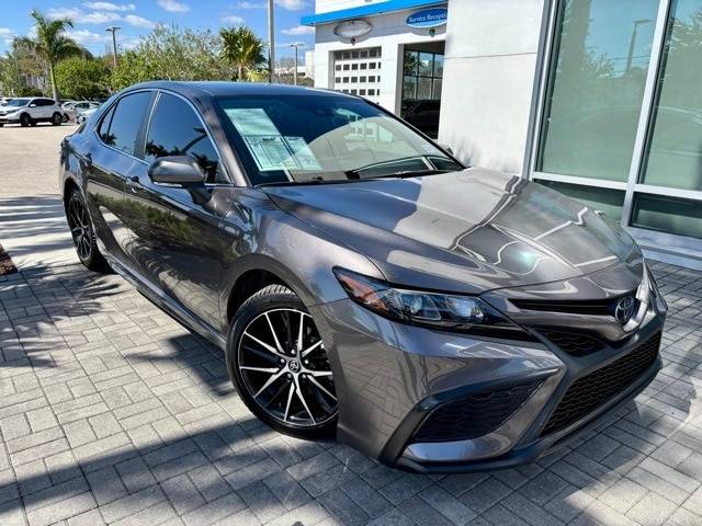 2024 Toyota Camry SE — Sedan — 15,407 mi — Delray Beach, FL