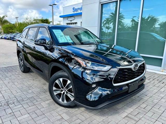 2023 Toyota Highlander XLE — SUV — 26,165 mi — Delray Beach, FL