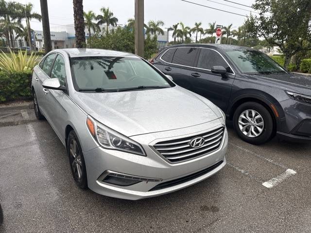 2015 Hyundai Sonata SE — Sedan — 100,520 mi — Delray Beach, FL