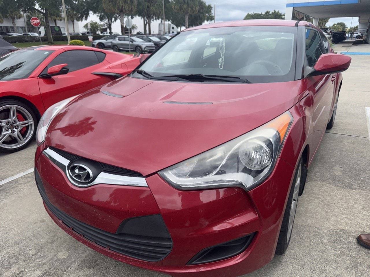 2015 Hyundai Veloster Base — Hatchback — 110,047 mi — Sanford, FL