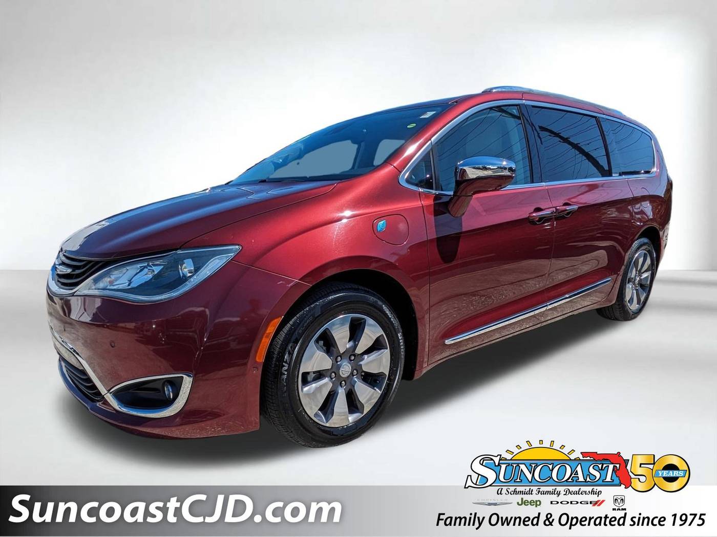 2018 Chrysler Pacifica Hybrid Limited — Minivan — 57,902 mi — Seminole, FL