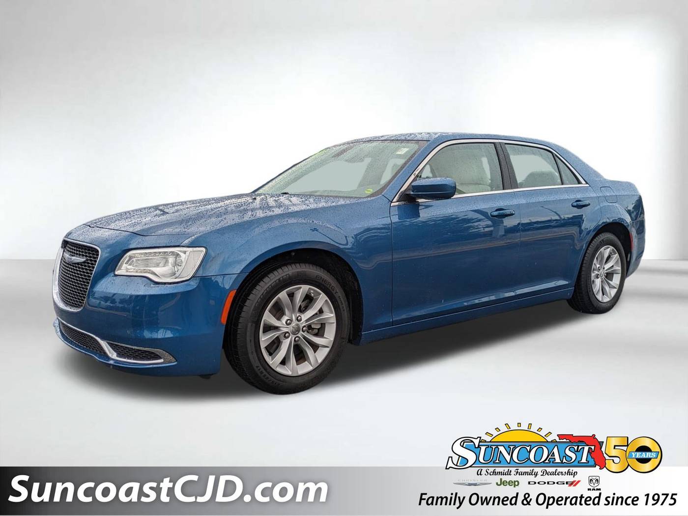 2022 Chrysler 300 Touring — Sedan — 14,690 mi — Seminole, FL