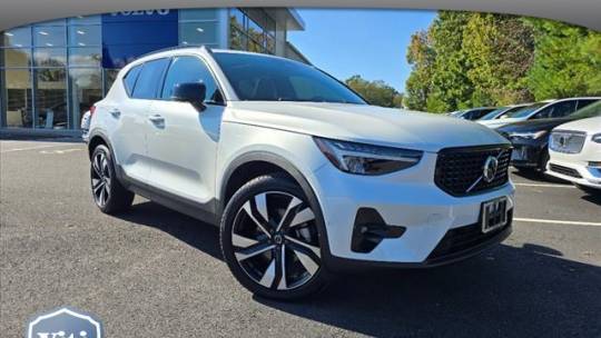 2023 Volvo XC40 Plus — SUV — 13,699 mi — Tiverton, RI