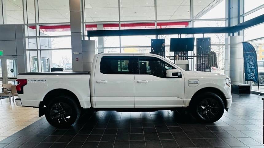 2023 Ford F-150 Lightning LARIAT — Pickup Truck — 9,558 mi — Omaha, NE