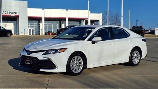 2022 Toyota Camry LE — Sedan — 50,494 mi — Omaha, NE