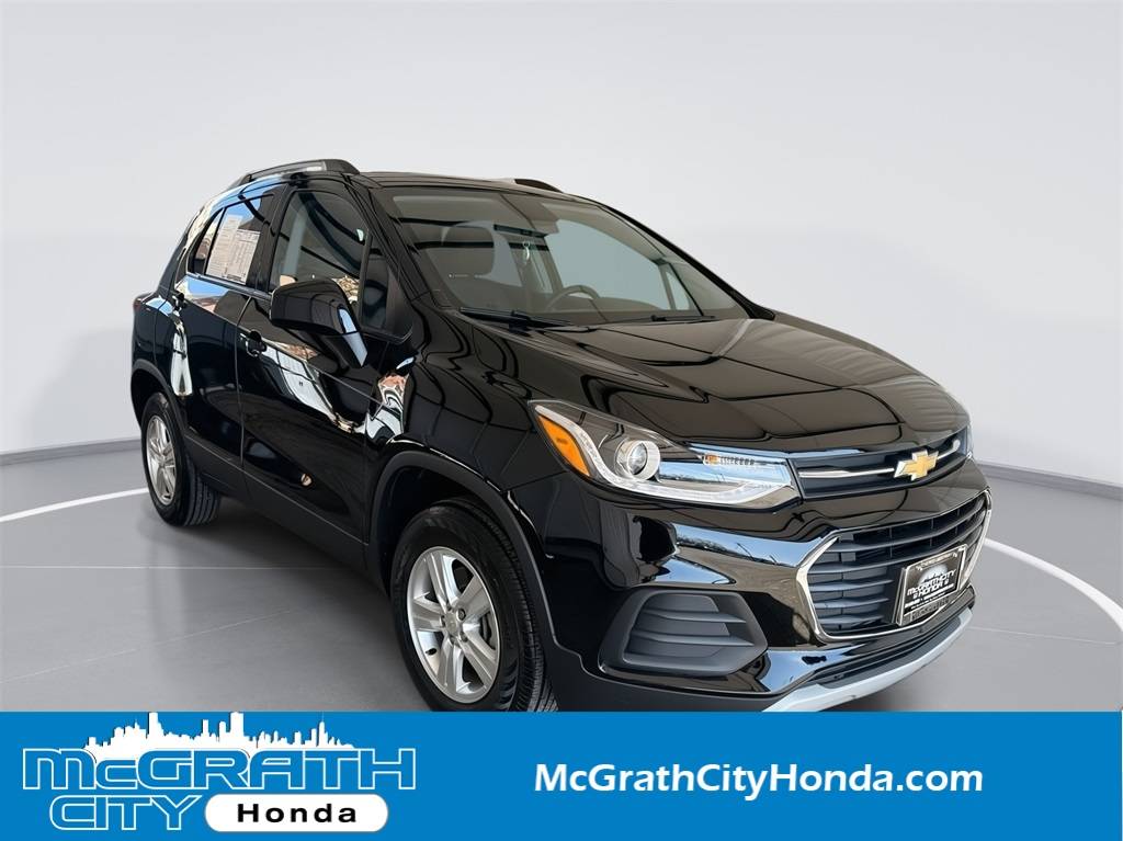 2022 Chevrolet Trax LT — SUV — 15,009 mi — Chicago, IL