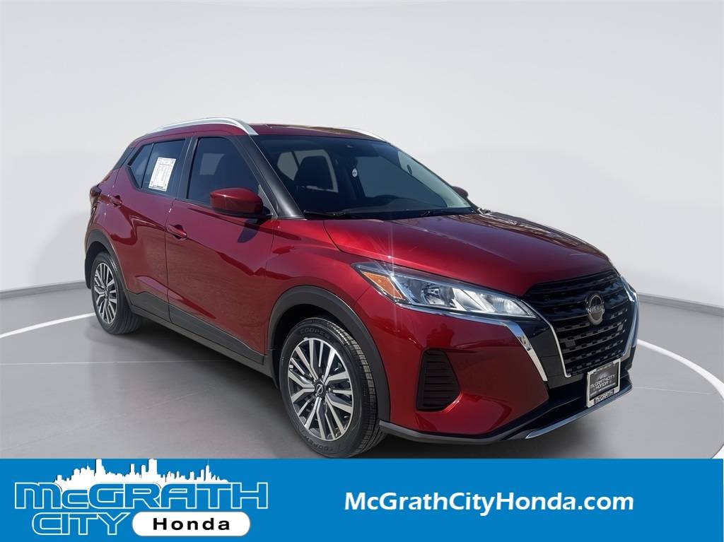 2022 Nissan Kicks SV — SUV — 43,782 mi — Chicago, IL