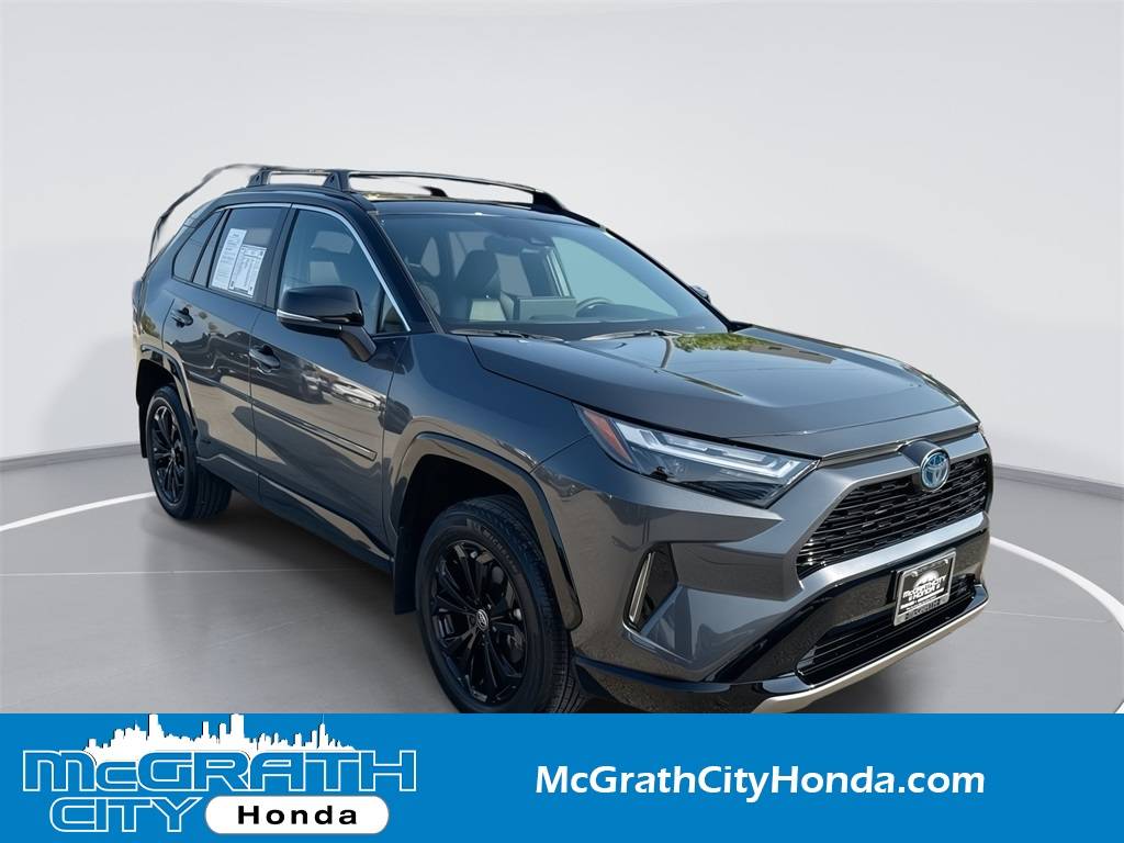 2024 Toyota RAV4 Hybrid XSE — SUV — 11,107 mi — Chicago, IL