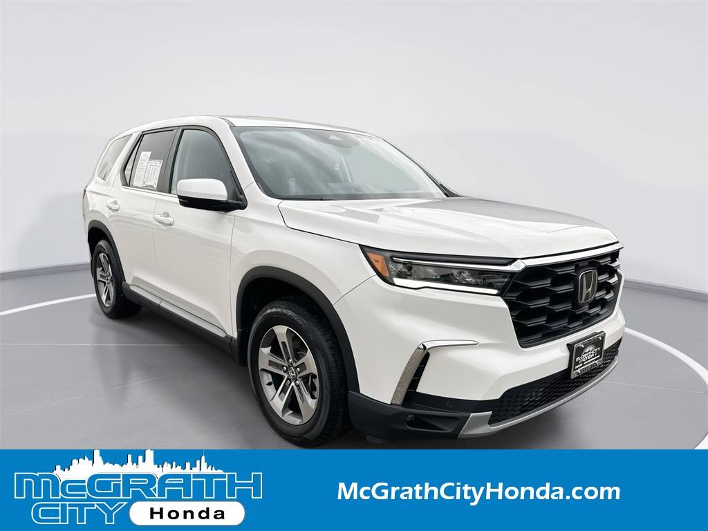 2025 Honda Pilot EX-L — SUV — 4,999 mi — Chicago, IL