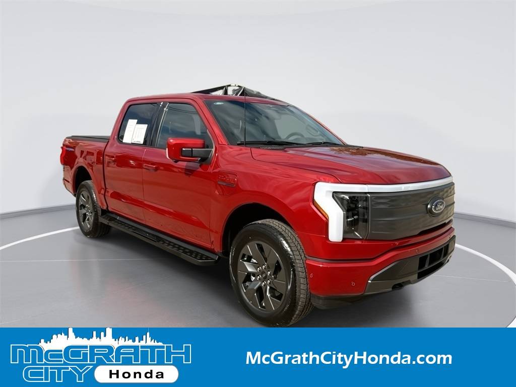 2023 Ford F-150 Lightning LARIAT — Pickup Truck — 782 mi — Chicago, IL