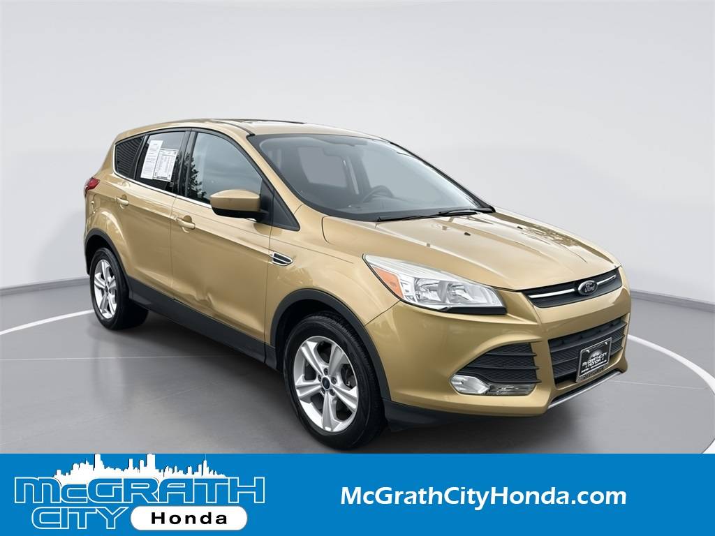 2014 Ford Escape SE — SUV — 81,376 mi — Chicago, IL