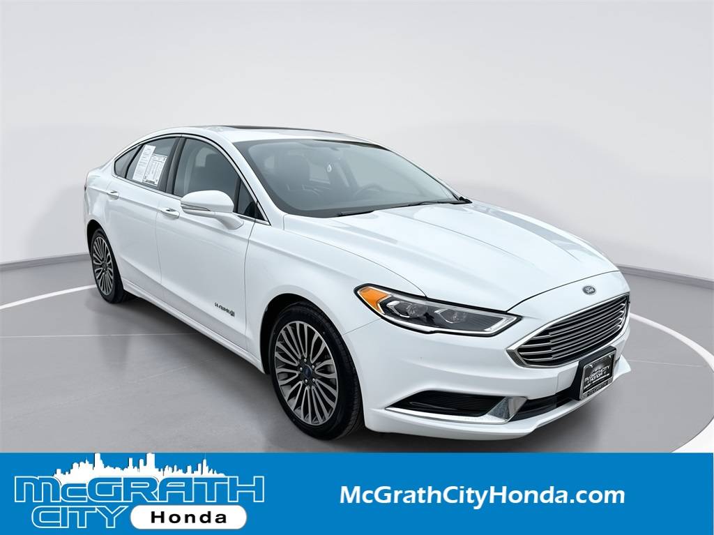 2018 Ford Fusion Hybrid SE — Sedan — 46,657 mi — Chicago, IL