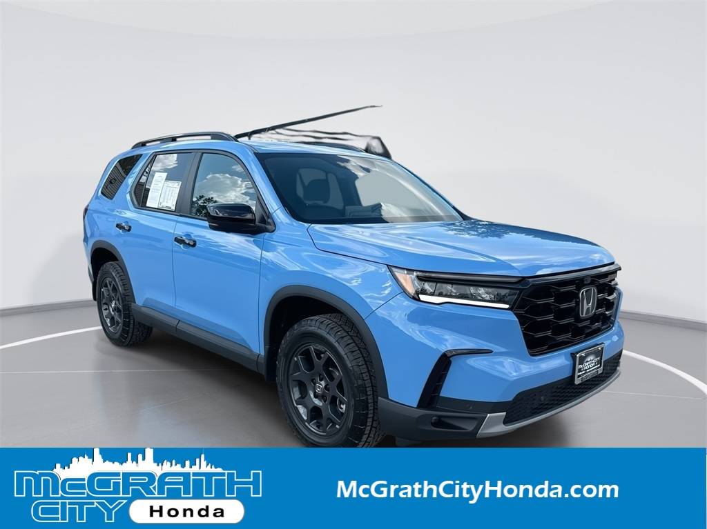 2025 Honda Pilot TrailSport — SUV — 5,164 mi — Chicago, IL