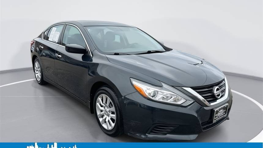 2017 Nissan Altima 2.5 S — Sedan — 98,600 mi — Chicago, IL