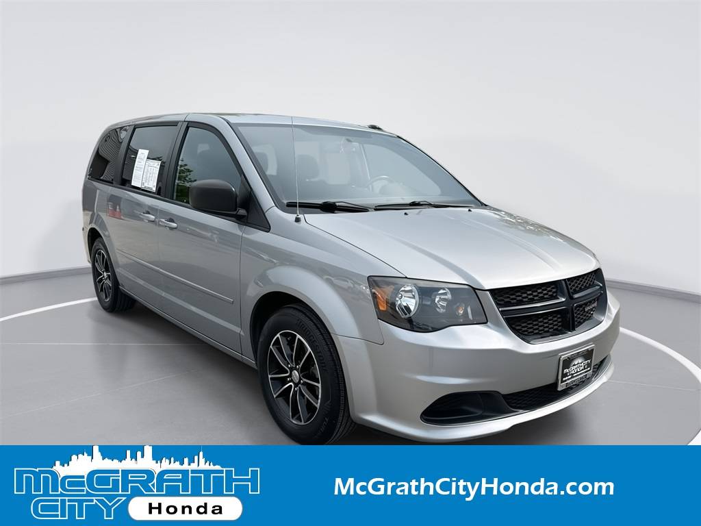 2015 Dodge Grand Caravan SE — Minivan — 104,816 mi — Chicago, IL