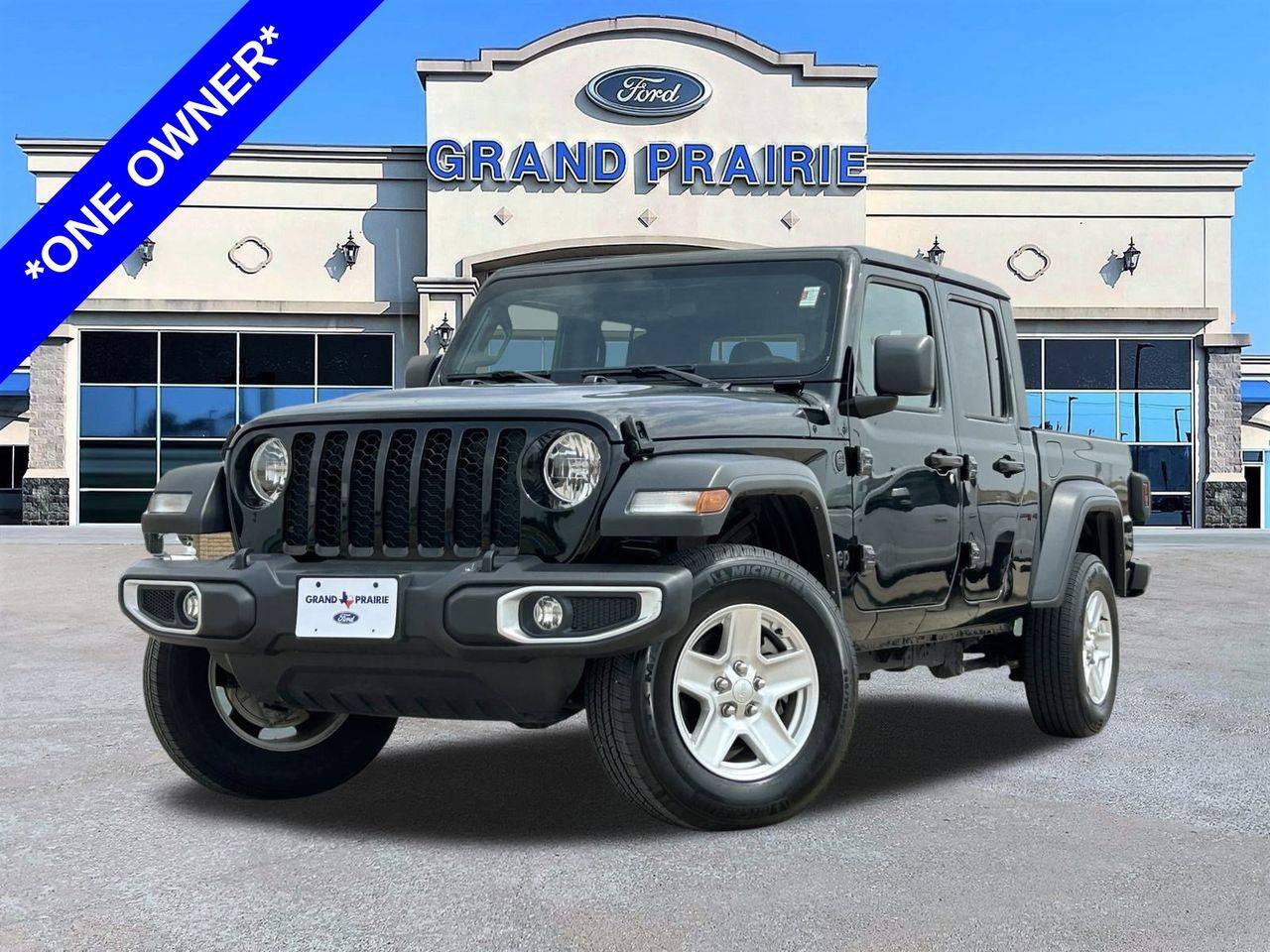 2023 Jeep Gladiator Sport S — Pickup Truck — 42,301 mi — Grand Prairie, TX