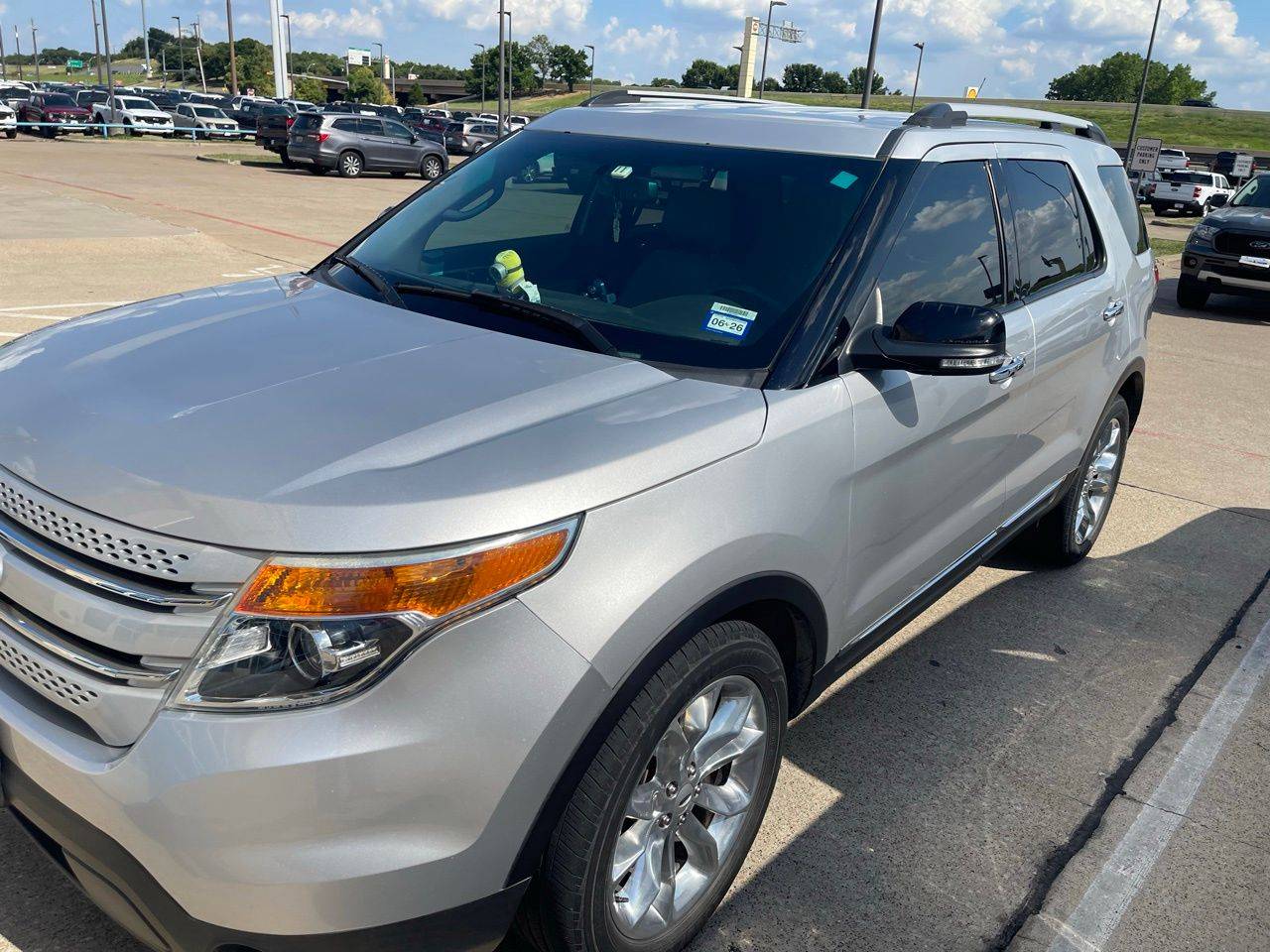 2015 Ford Explorer XLT — SUV — 132,129 mi — Grand Prairie, TX