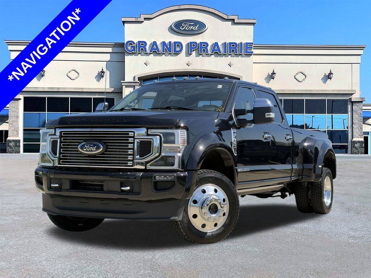 2022 Ford Super Duty F-450 Platinum — Pickup Truck — 23,535 mi — Grand Prairie, TX