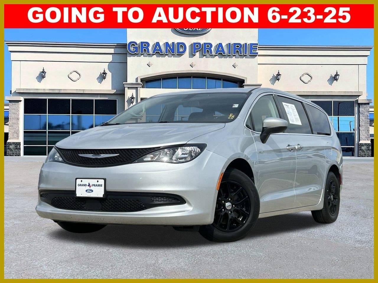 2022 Chrysler Voyager LX — Minivan — 80,210 mi — Grand Prairie, TX