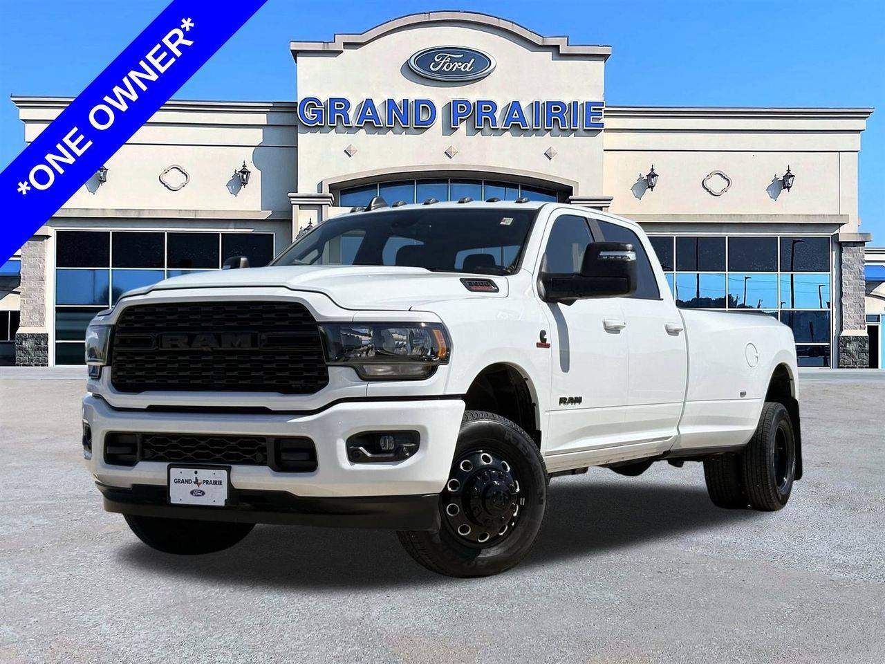 2024 Ram 3500 Big Horn — Pickup Truck — 11,524 mi — Grand Prairie, TX