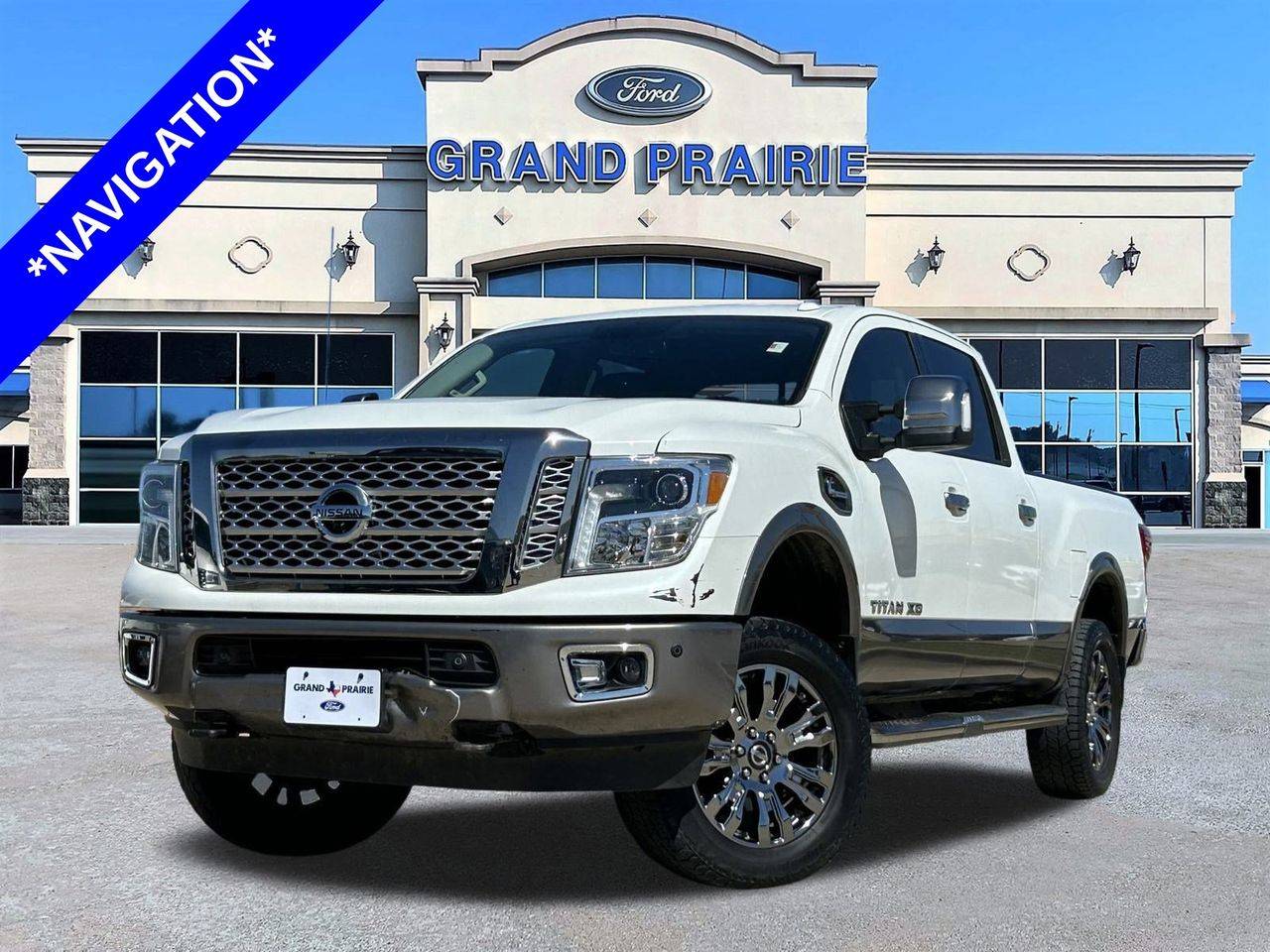 2016 Nissan Titan XD Platinum Reserve — Pickup Truck — 70,971 mi — Grand Prairie, TX