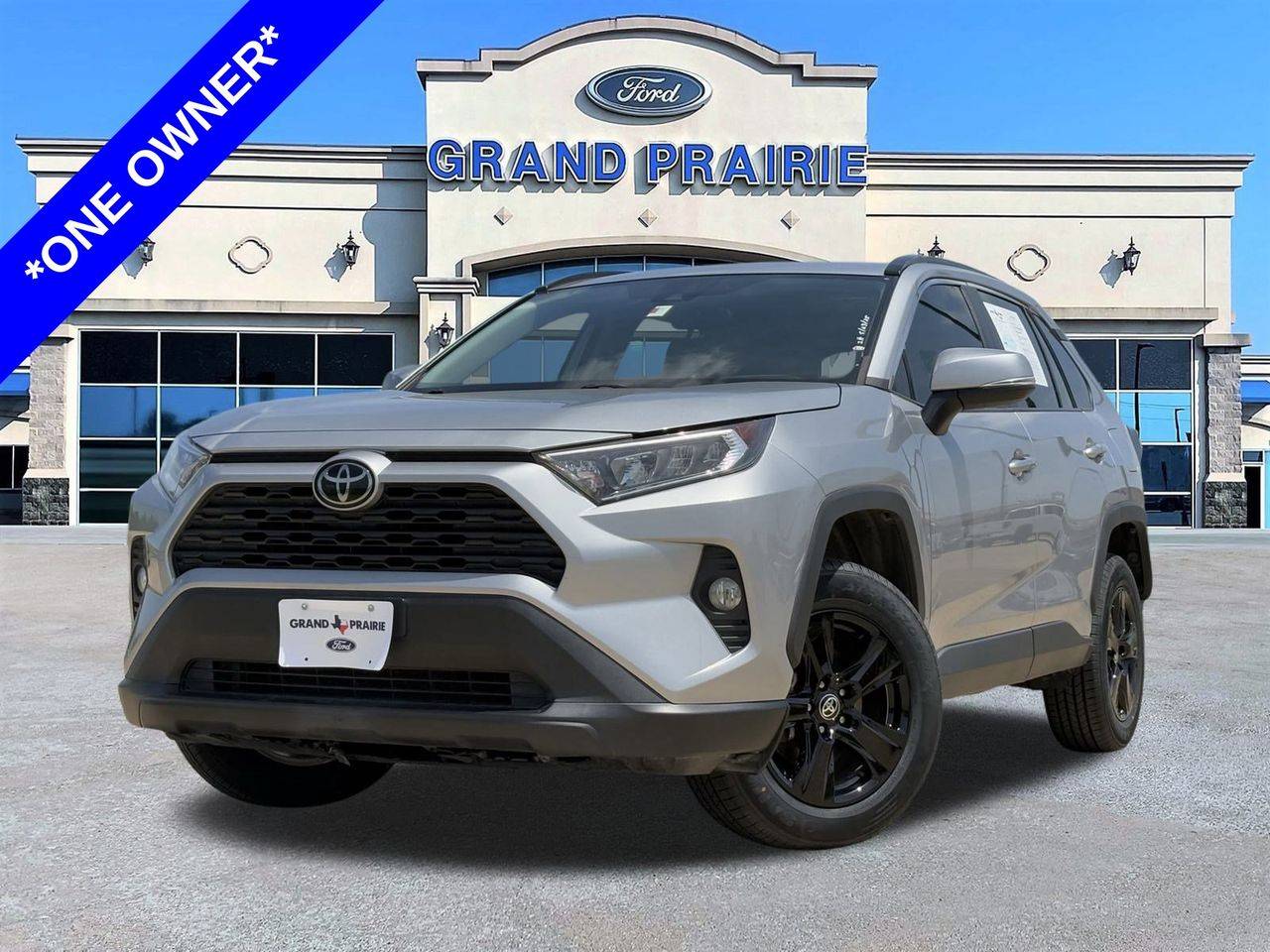 2021 Toyota RAV4 XLE — SUV — 76,725 mi — Grand Prairie, TX