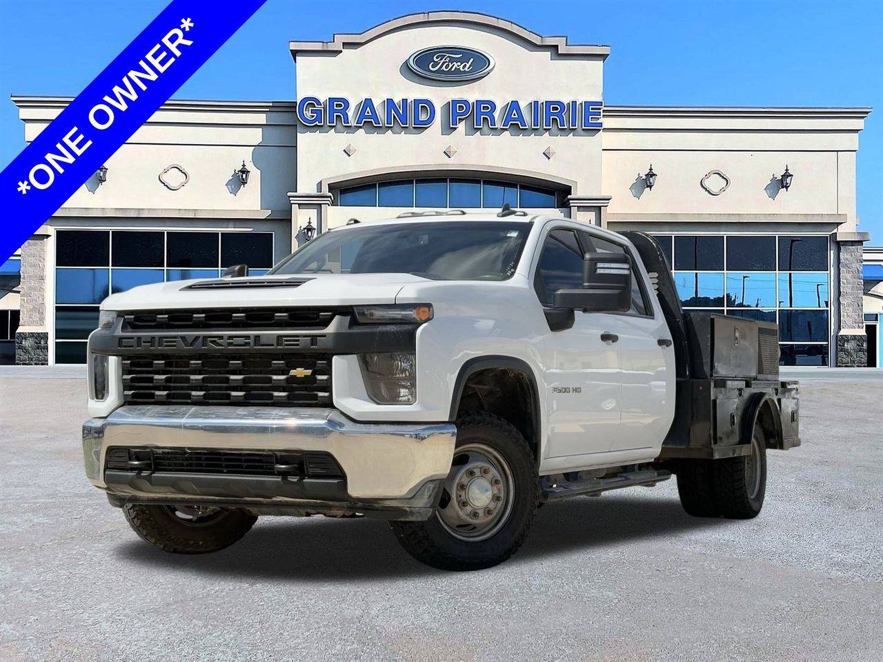 2023 Chevrolet Silverado 3500HD Chassis Cab Work Truck — Chassis Cab Truck — 84,596 mi — Grand Prairie, TX