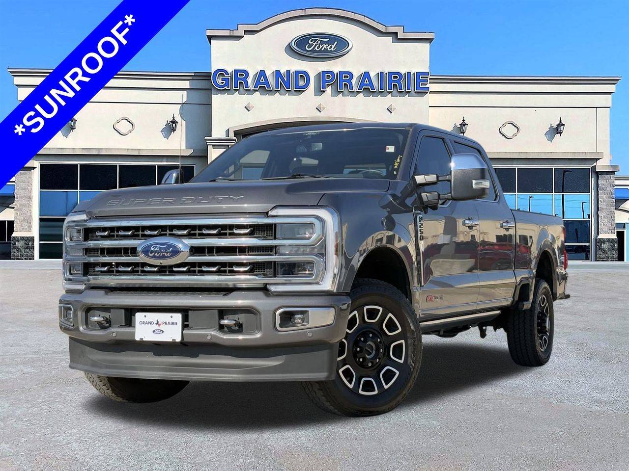 2024 Ford Super Duty F-250 Platinum — Pickup Truck — 5,878 mi — Grand Prairie, TX