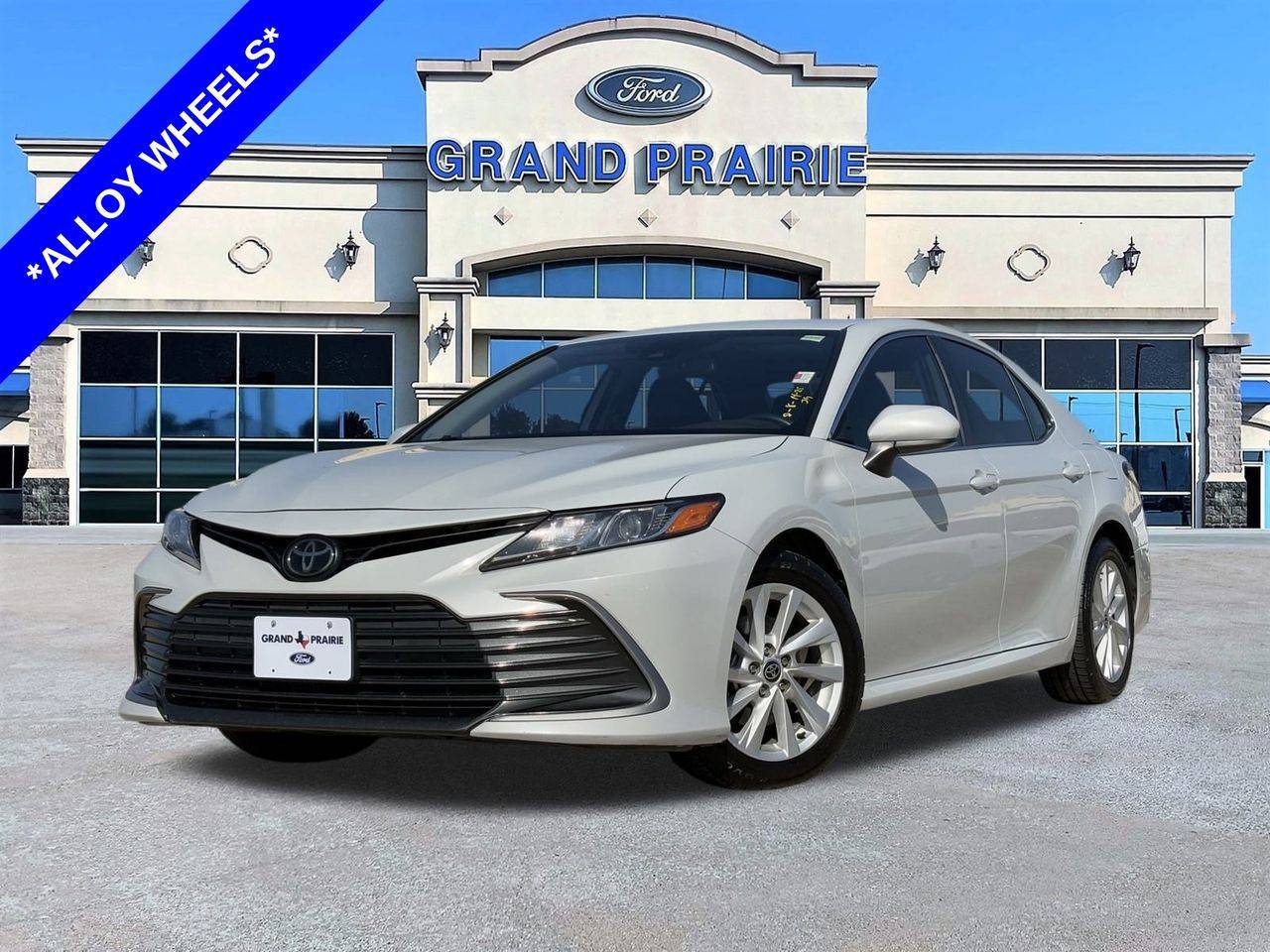 2022 Toyota Camry LE — Sedan — 90,784 mi — Grand Prairie, TX