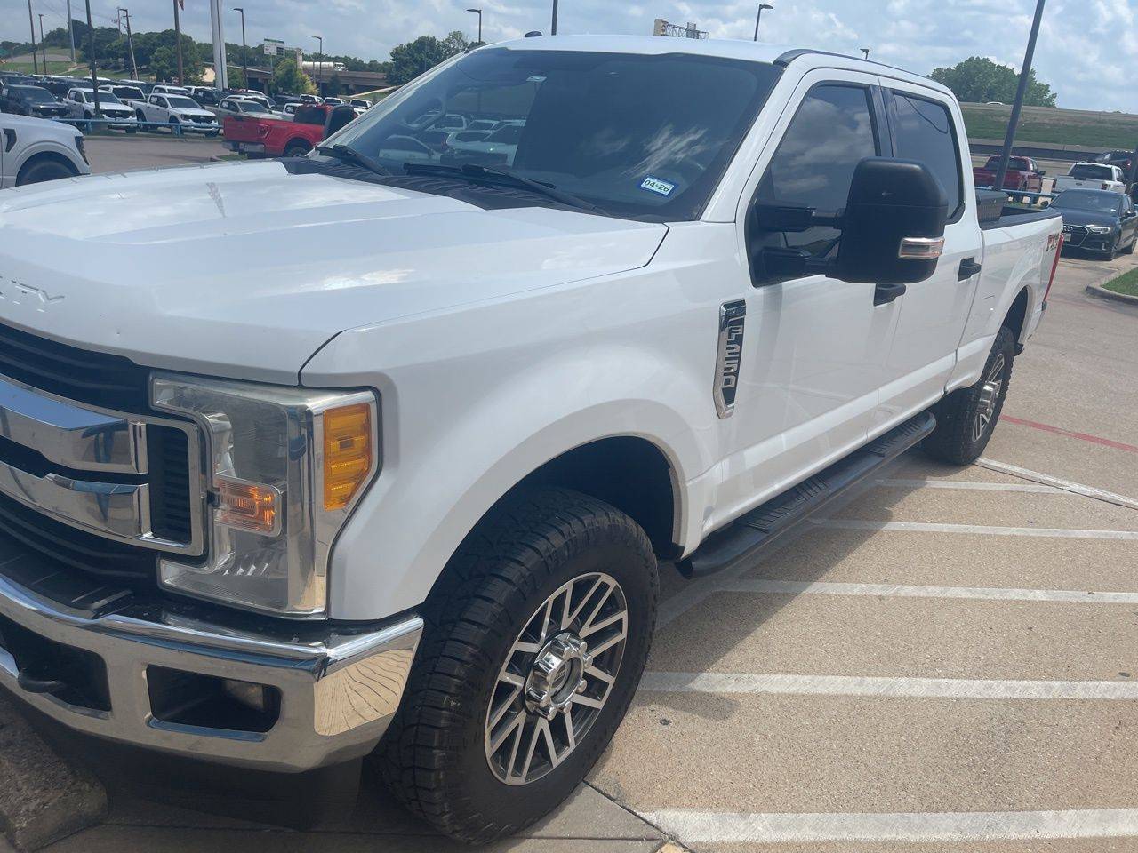 2017 Ford Super Duty F-250 XLT — Pickup Truck — 286,630 mi — Grand Prairie, TX