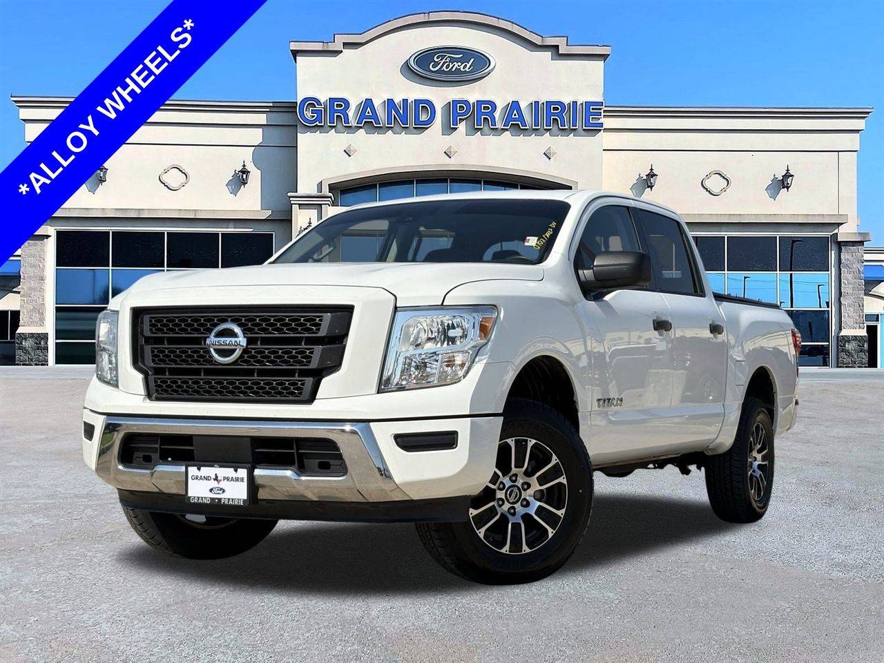 2022 Nissan Titan SV — Pickup Truck — 72,387 mi — Grand Prairie, TX