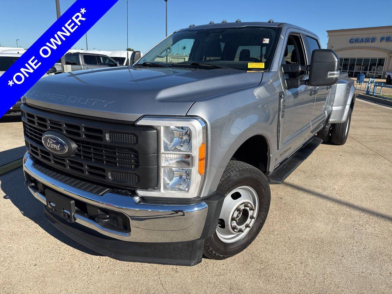 2023 Ford Super Duty F-350 XL — Pickup Truck — 43,509 mi — Grand Prairie, TX