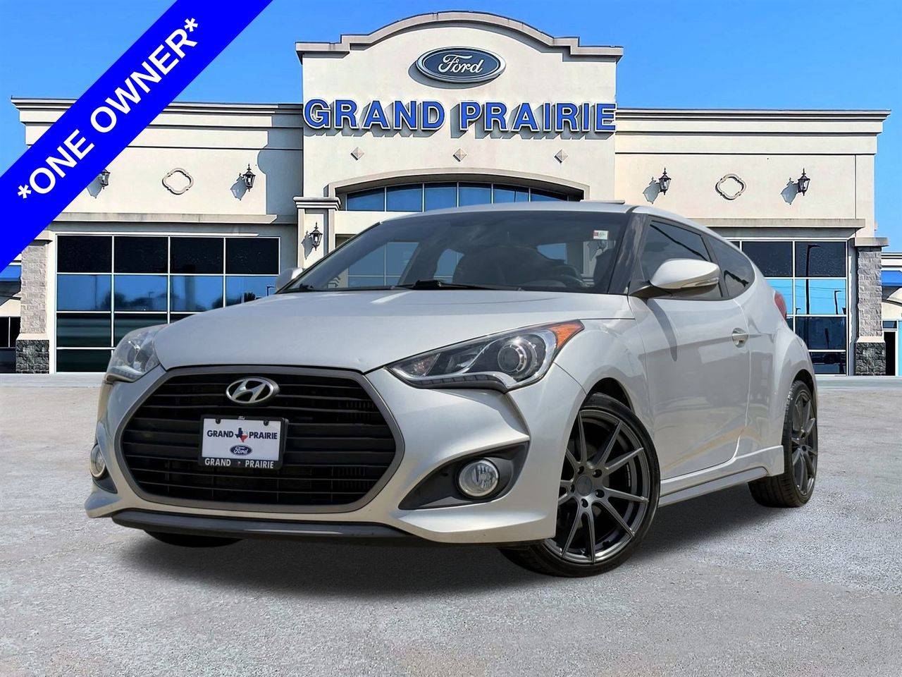 2016 Hyundai Veloster Turbo — Hatchback — 58,238 mi — Grand Prairie, TX