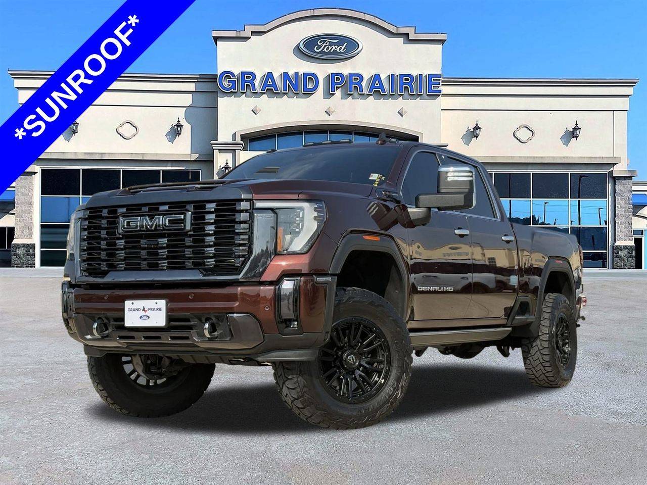 2024 GMC Sierra 2500HD Denali Ultimate — Pickup Truck — 18,280 mi — Grand Prairie, TX