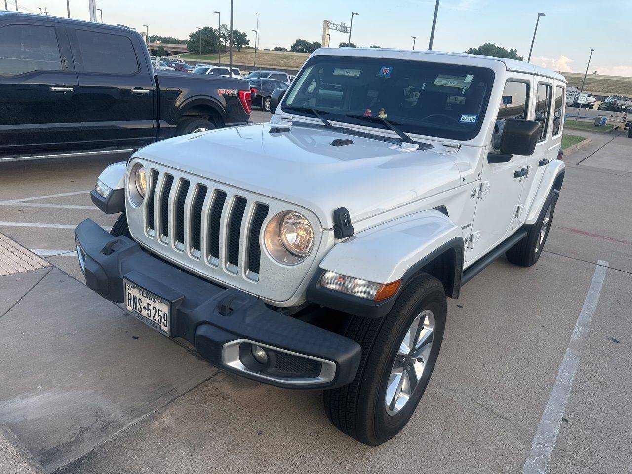 2018 Jeep Wrangler Sahara — SUV — 126,227 mi — Grand Prairie, TX
