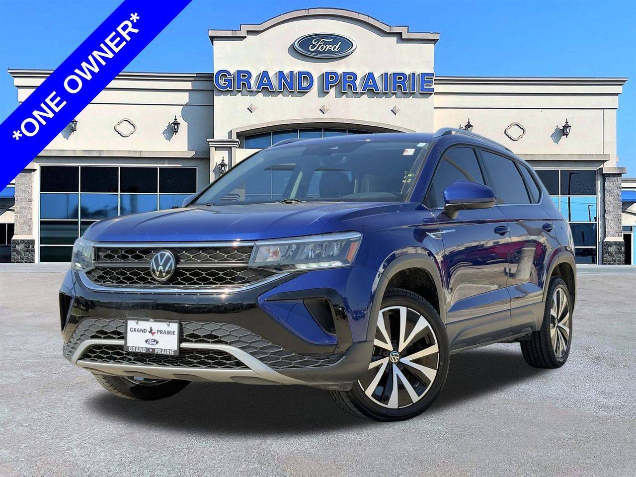 2023 Volkswagen Taos SE — SUV — 41,827 mi — Grand Prairie, TX