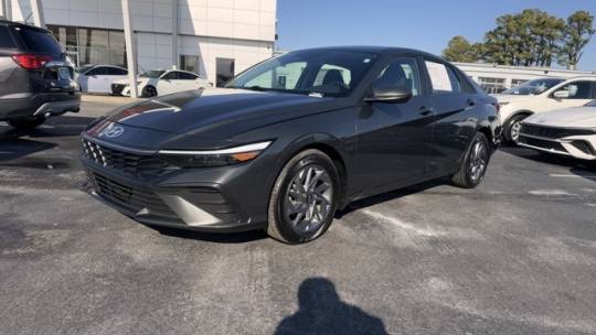 2024 Hyundai Elantra SEL — Sedan — 8,351 mi — Bowling Green, KY