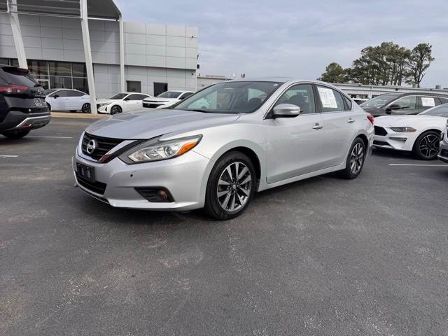 2017 Nissan Altima 2.5 SL — Sedan — 132,326 mi — Bowling Green, KY