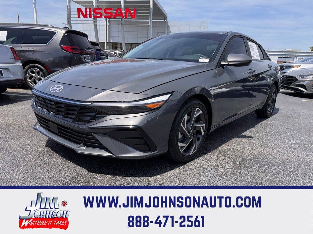 2026 Hyundai Elantra Limited — Sedan — 1,100 mi — Bowling Green, KY