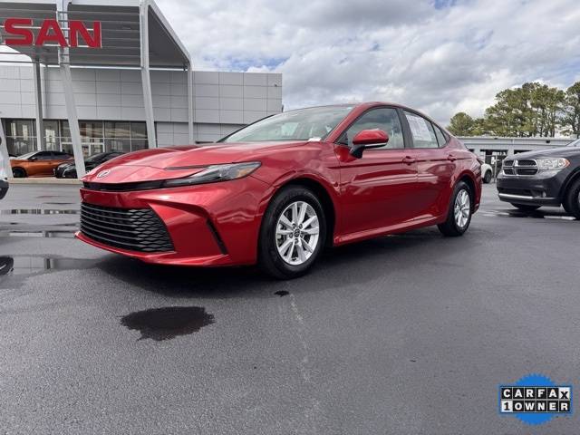 2025 Toyota Camry LE — Sedan — 25,103 mi — Bowling Green, KY