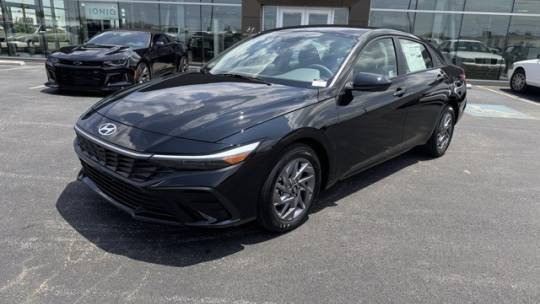2024 Hyundai Elantra SEL — Sedan — 15 mi — Bowling Green, KY