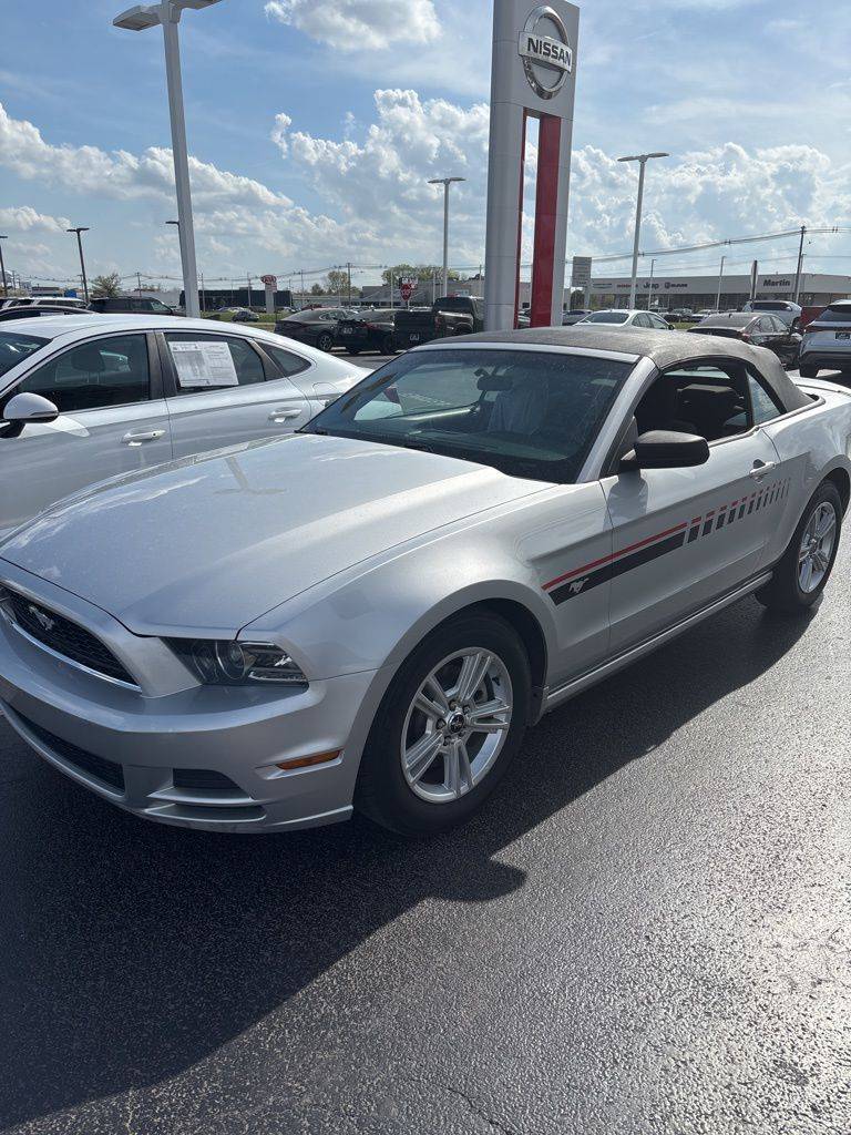 2013 Ford Mustang V6