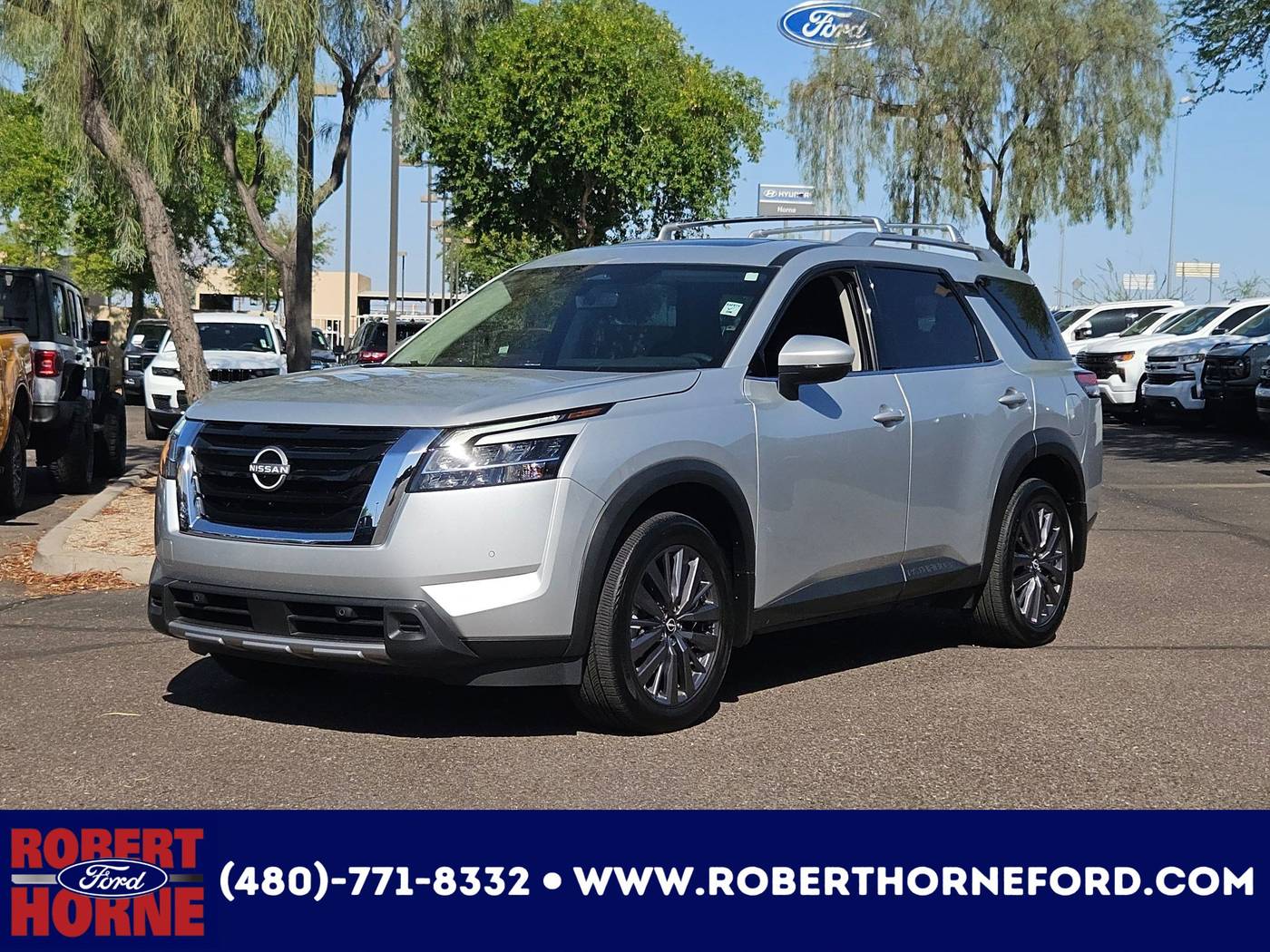 2024 Nissan Pathfinder SL — SUV — 10,629 mi — Apache Junction, AZ